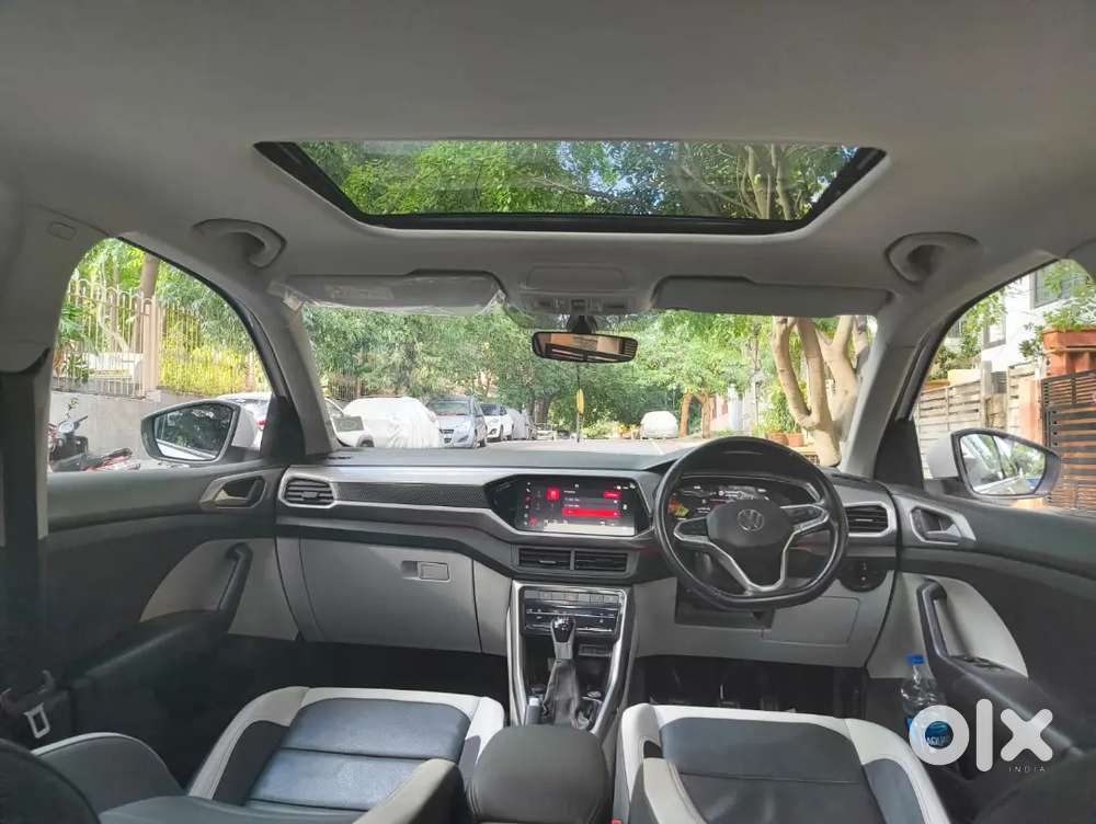 Volkswagen Taigun 2023 Petrol 32000 Km Driven