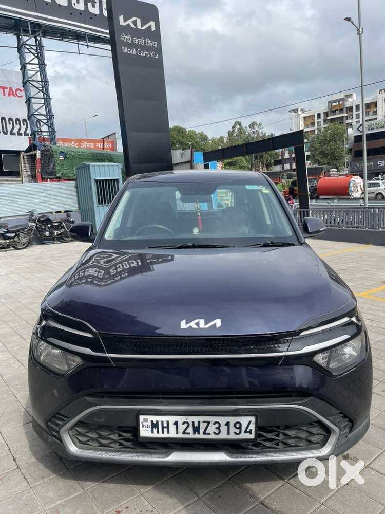 Kia Carens Petrol Manual 2024