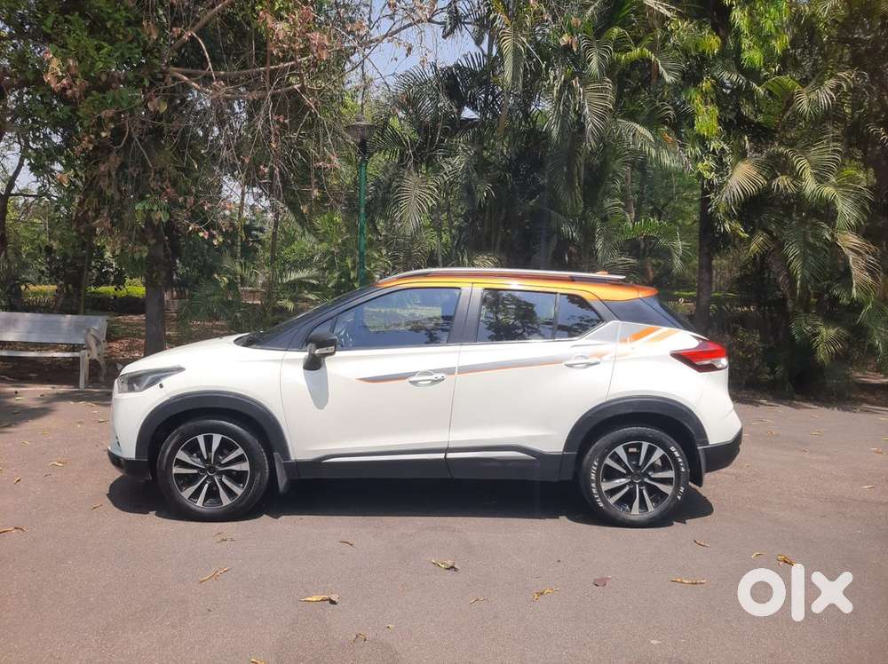 Nissan Kicks Xv Premium (o) 2019 Dual Tone   Diesel Well Maintained