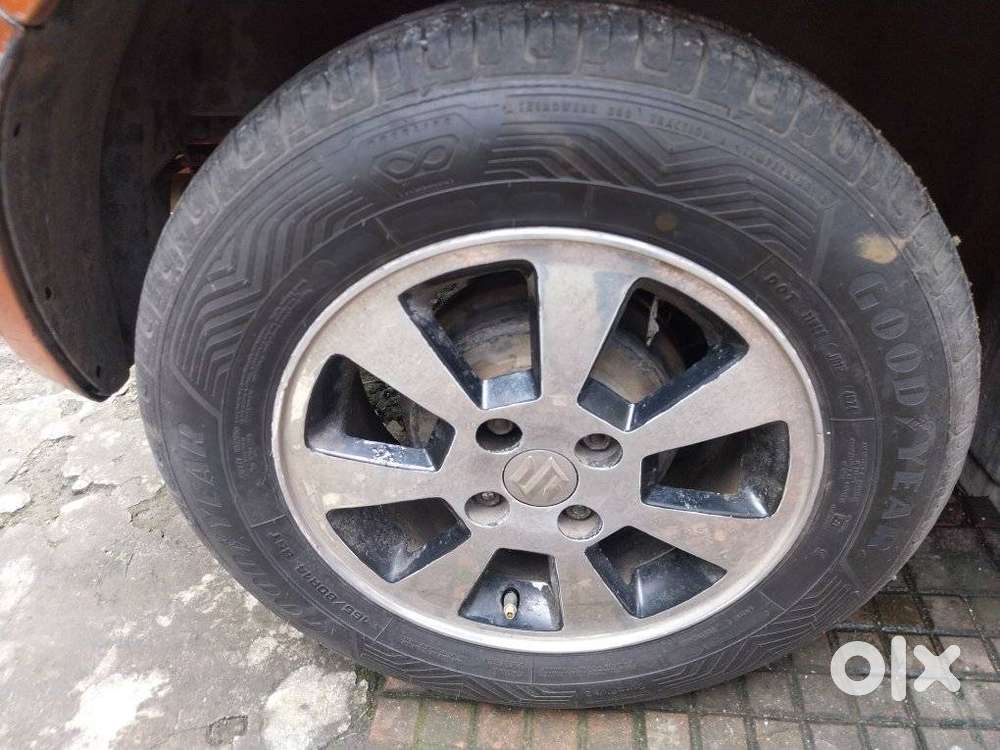 Maruti Suzuki Swift Vxi 1.2 Abs Bs-iv, 2010, Petrol