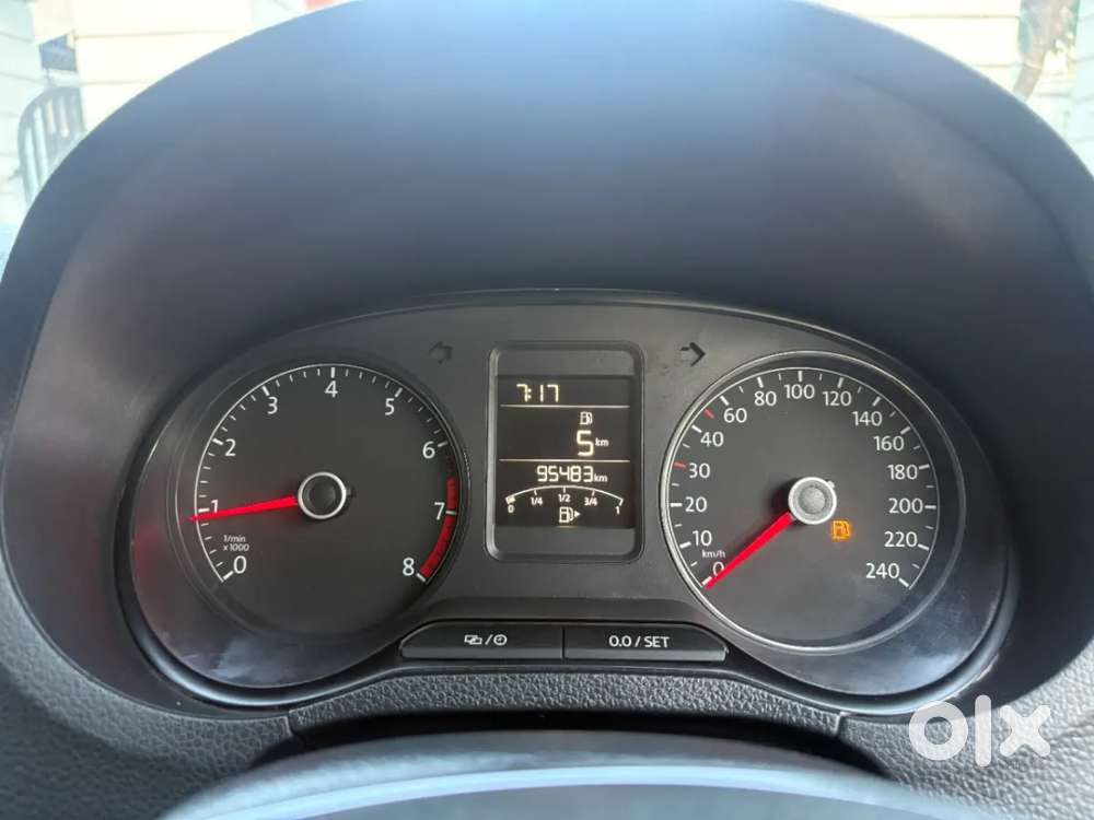 Volkswagen Polo Petrol Highline 1.2l, 2017, Petrol