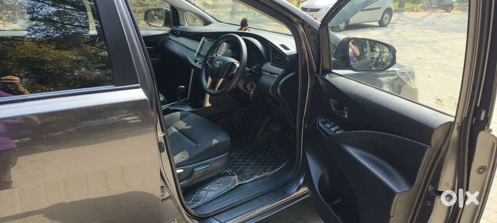 Toyota Innova Crysta