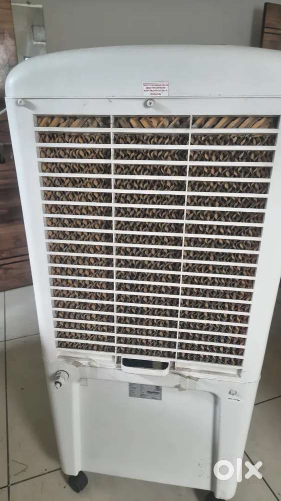 Cooler brand flipkart   4 to 5 month old only