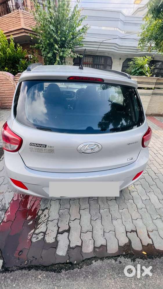 Well Maintianed 1st Owner Hyundai Grand I10 Petrol 2014