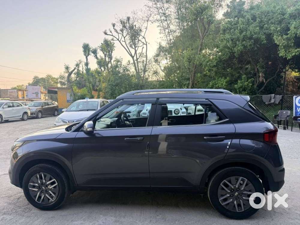 Hyundai Venue 1.0 Sx (o) Turbo Imt, 2021