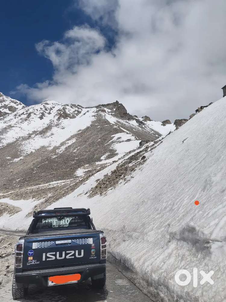 Isuzu Hi-lander 2023 Diesel 40 Km Driven