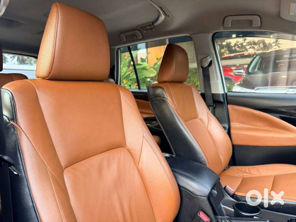 Toyota Innova Crysta 2.8z Automatic, 2017, Diesel