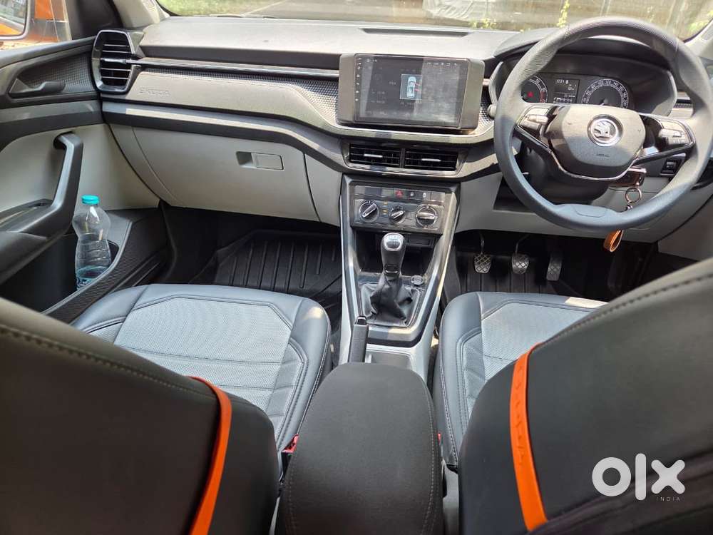 Skoda Kushaq 1.0 Tsi Active, 2022, Petrol