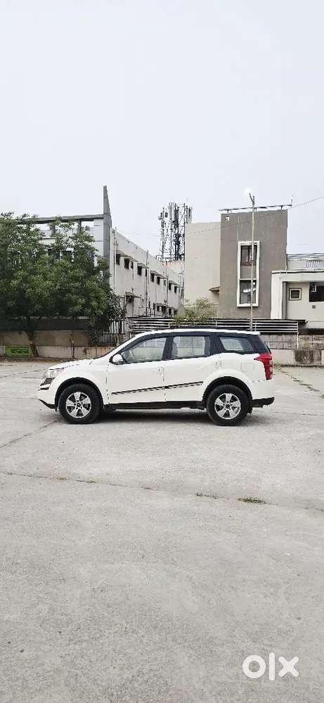 Mahindra Xuv500 2014 Diesel 85000 Km Driven