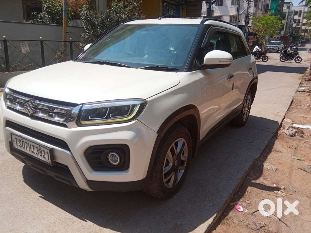 Maruti Suzuki Brezza 1.5 Vxi Smart Hybrid, 2022, Petrol