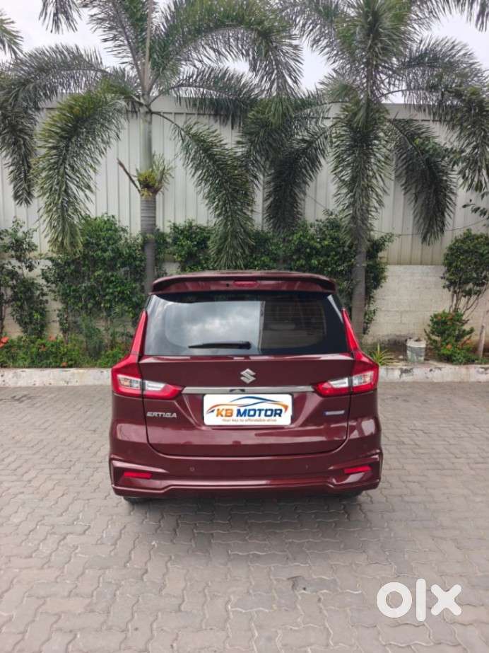 Maruti Suzuki Ertiga 1.5 Zxi Plus Shvs, 2021, Cng & Hybrids