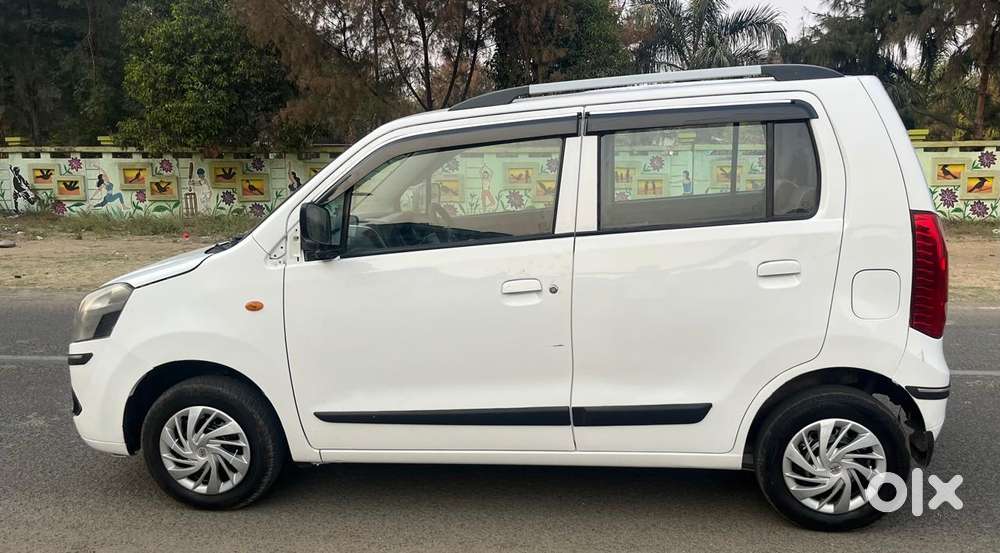 Maruti Suzuki Wagon R Lxi, 2013, Petrol