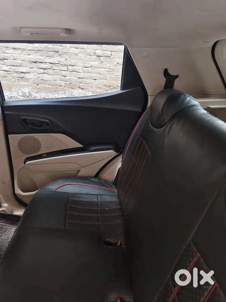 Mahindra Xuv300 2023 Diesel 60000 Km Driven