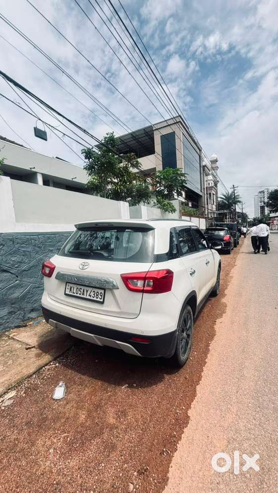 Toyota Urban Cruiser 2022 Petrol Well Maintained
