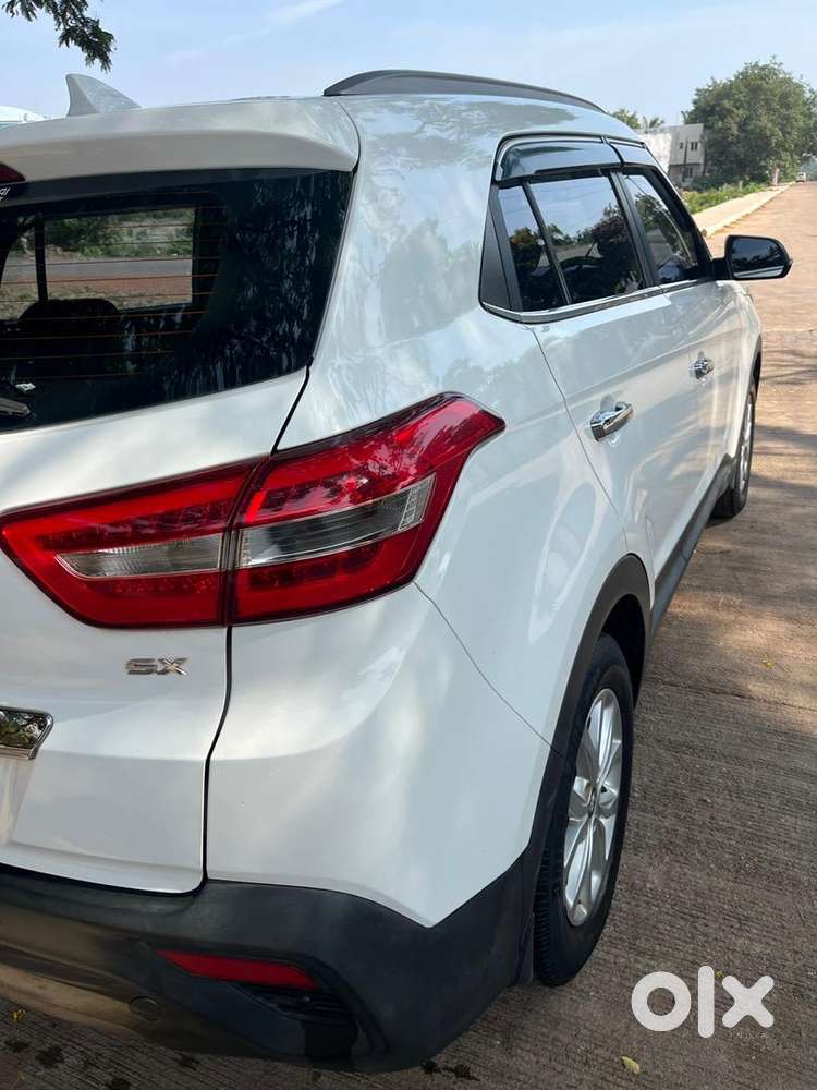 Hyundai Creta 2019 Petrol 71000 Km Driven.