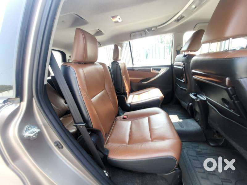 Toyota Innova Crysta 2.8 Zx At, 2016, Diesel