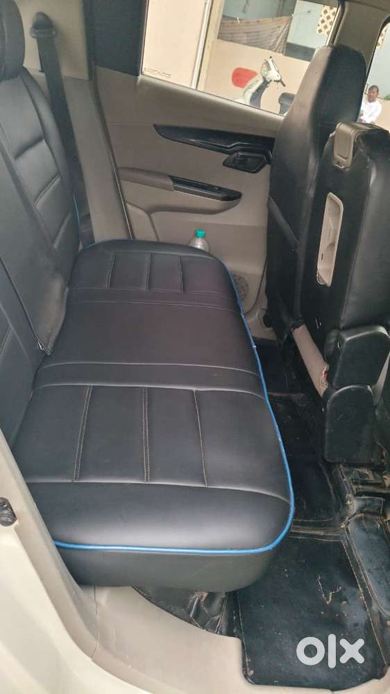 Mahindra Kuv 100 D75 K6 Plus 5str, 2016, Diesel