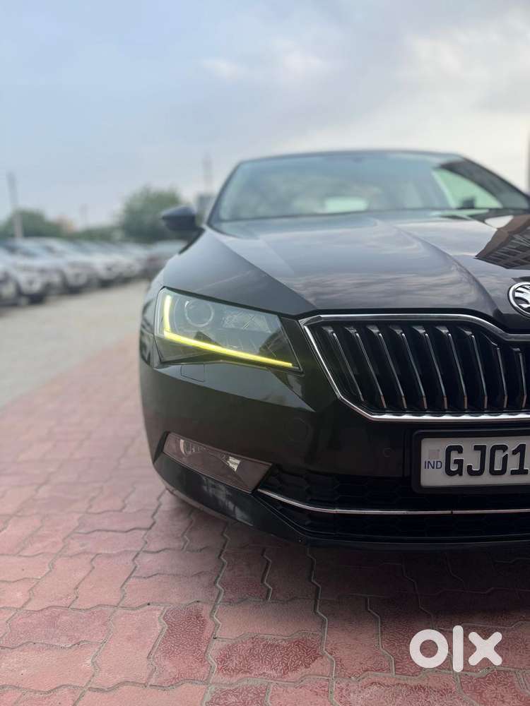 Skoda Superb Style 2.0 Tdi At, 2018, Diesel