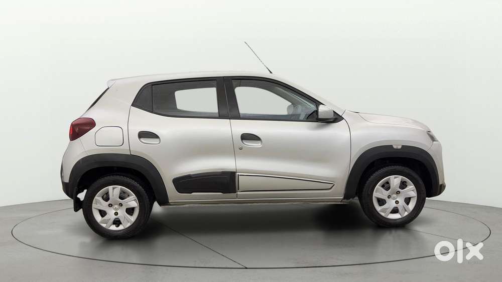 Renault Kwid 1.0 Rxt Amt, 2022, Petrol