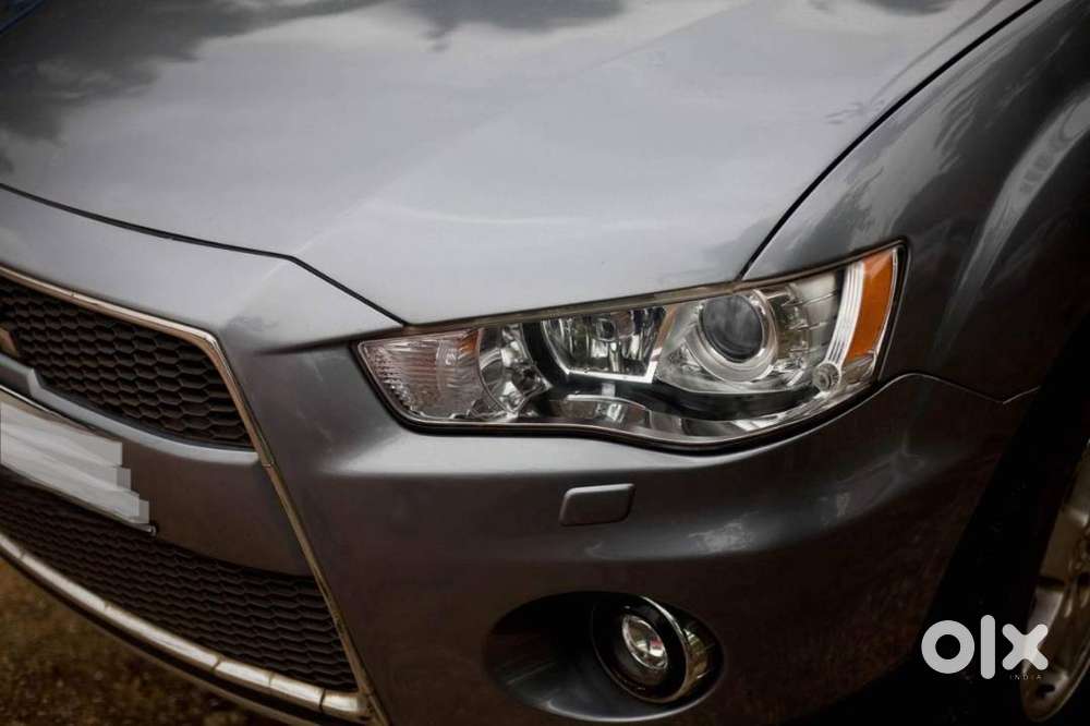 Mitsubishi Outlander 2010