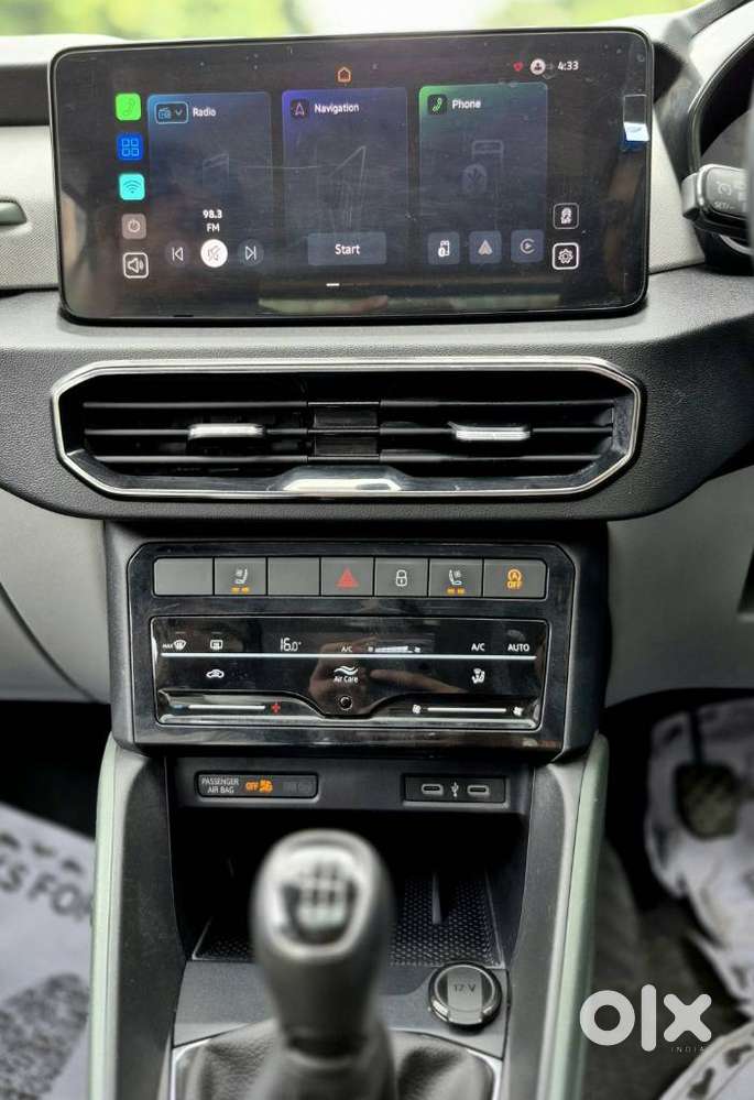 Skoda Kylaq Prestige, 2025, Petrol