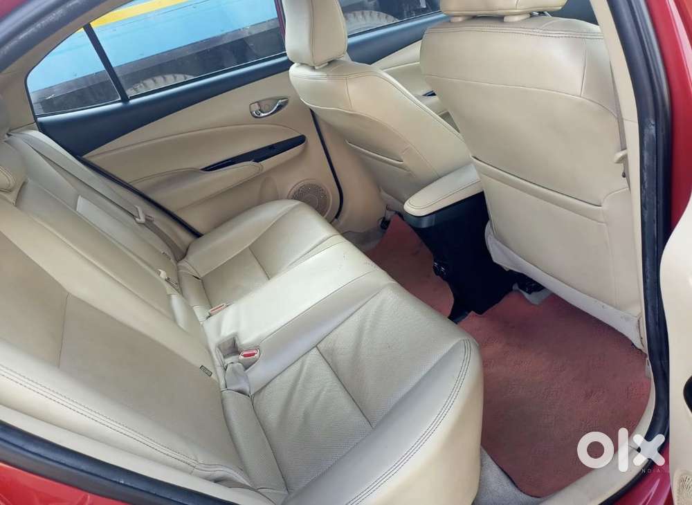 Toyota Yaris Ativ Vx, 2018, Petrol