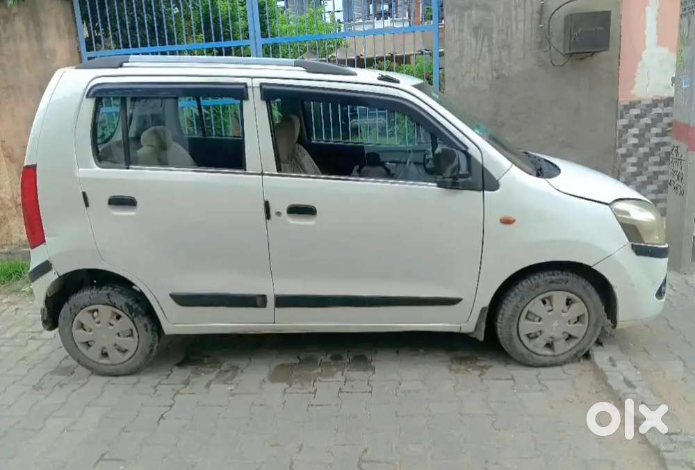 Maruti Suzuki Wagon R Lxi 2011