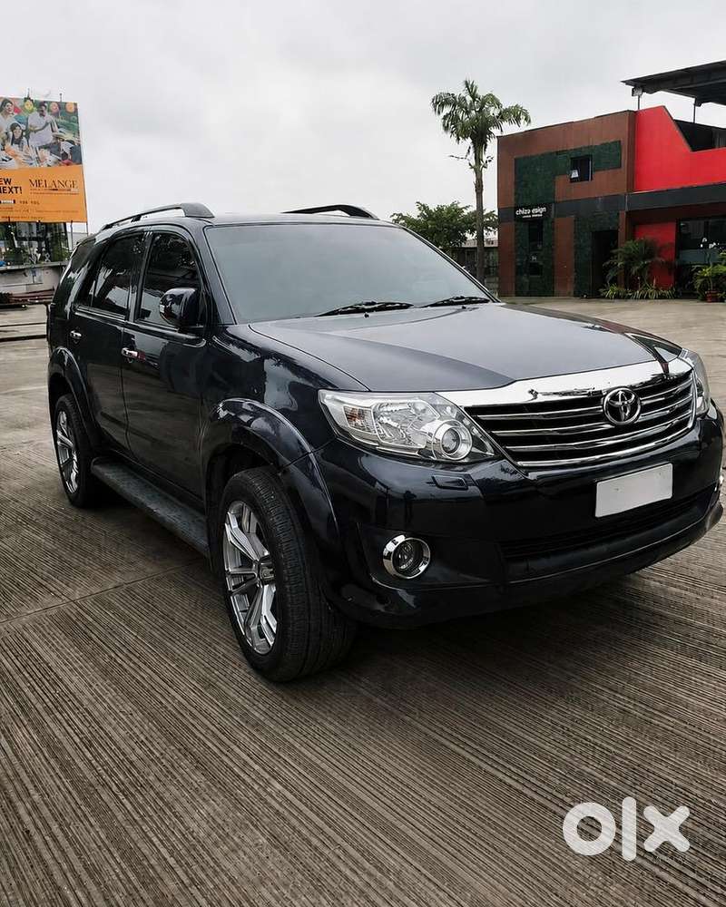 Toyota Fortuner 2015 Diesel 90700 Km Driven