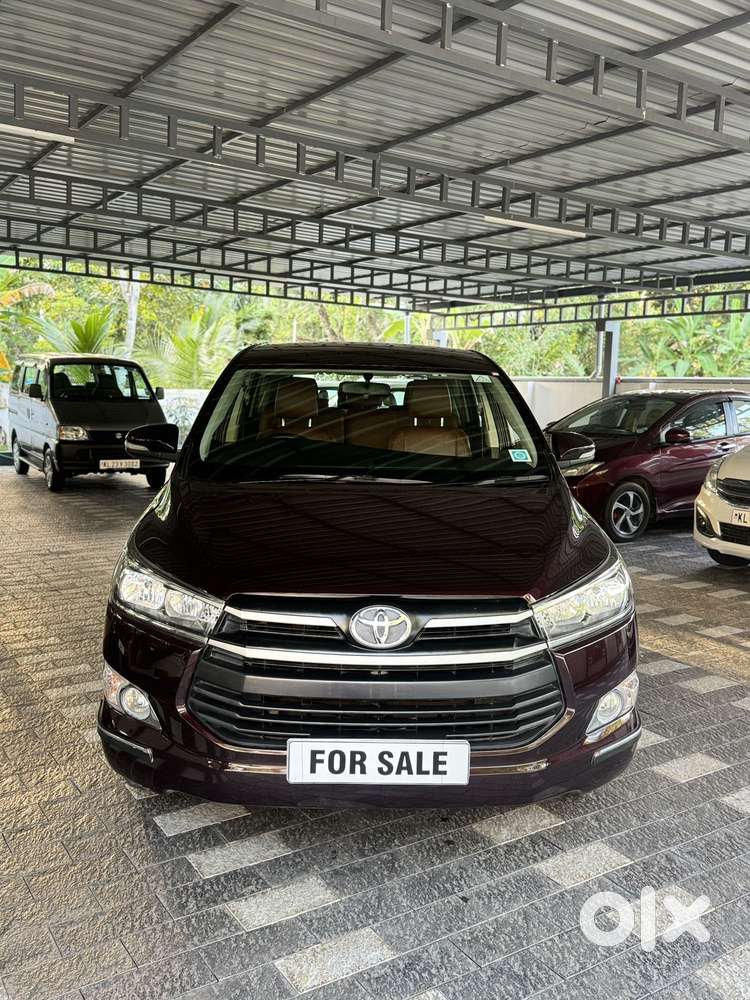 Toyota Innova Crysta 2.8 Gx At 8s, 2016, Diesel