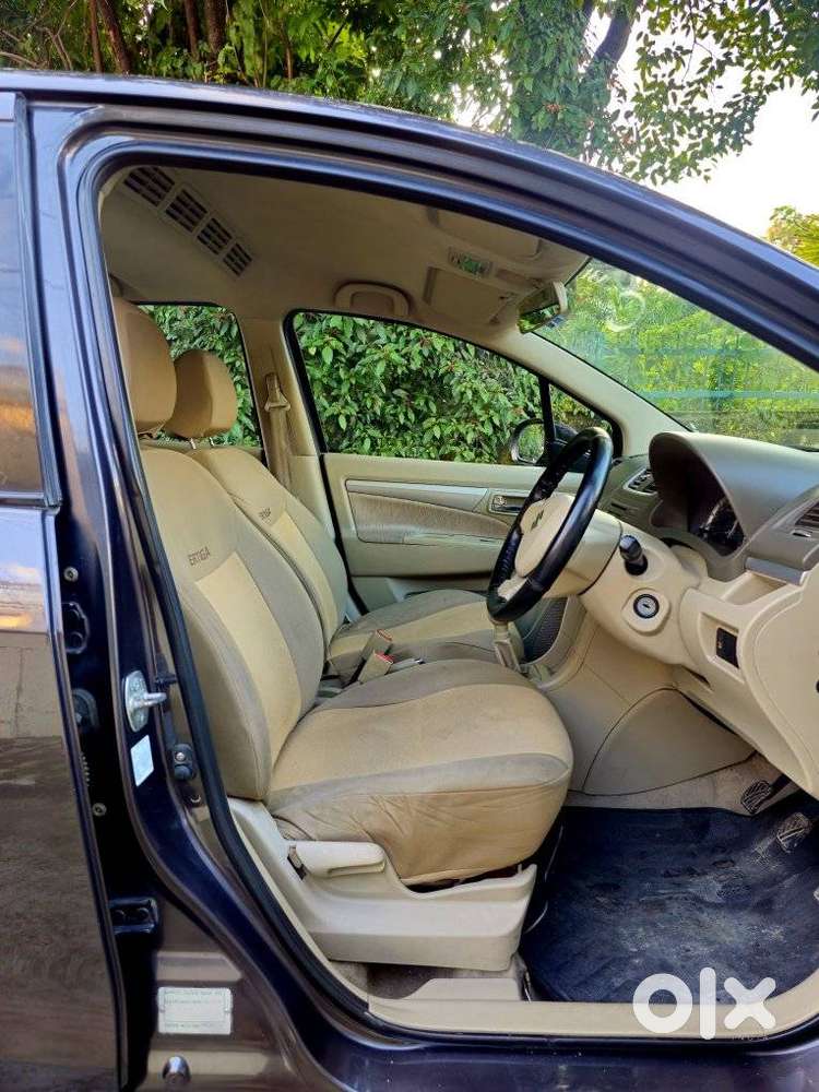 Maruti Suzuki Ertiga Vxi Abs, 2013, Petrol