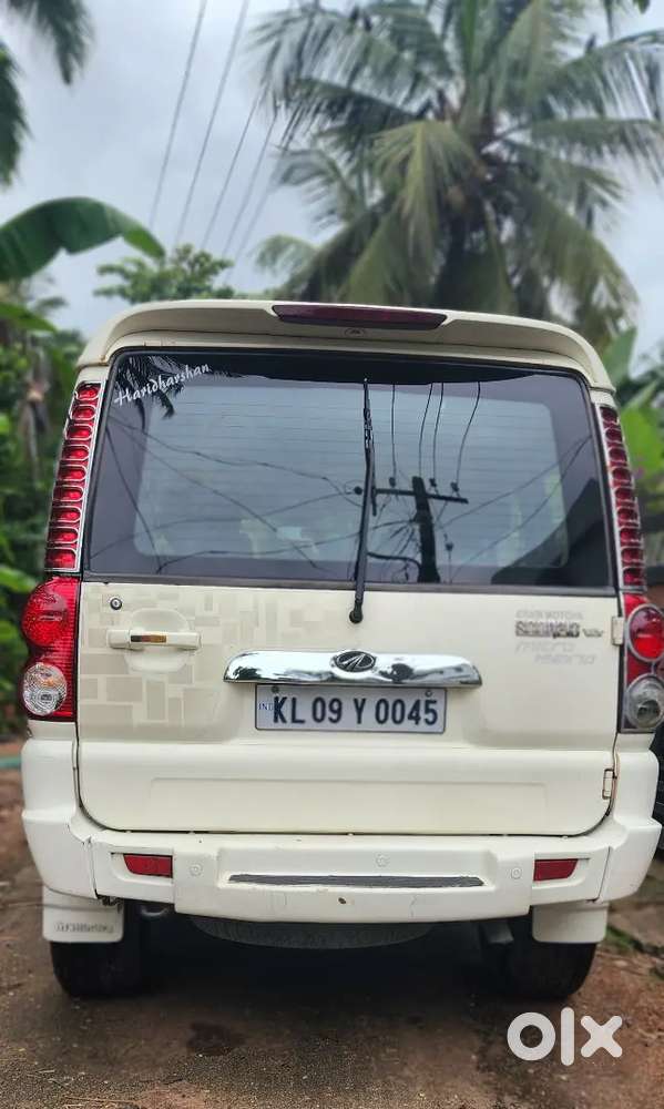 Mahindra Scorpio Classic 2010 Diesel Manual