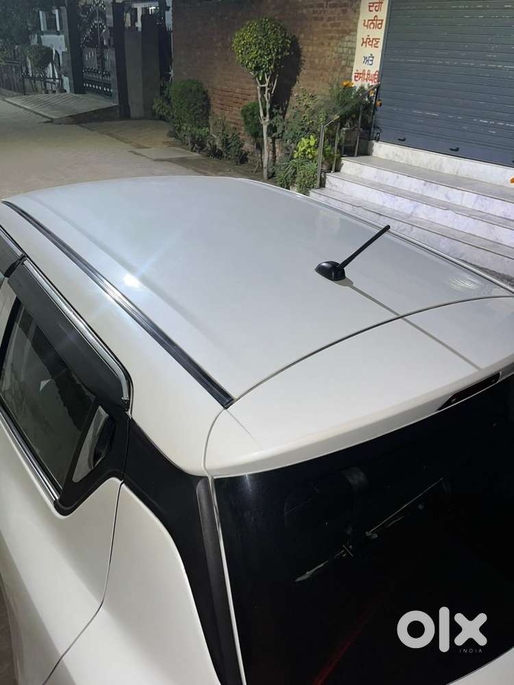 Maruti Suzuki Swift 2021 Petrol 43000 Km Driven