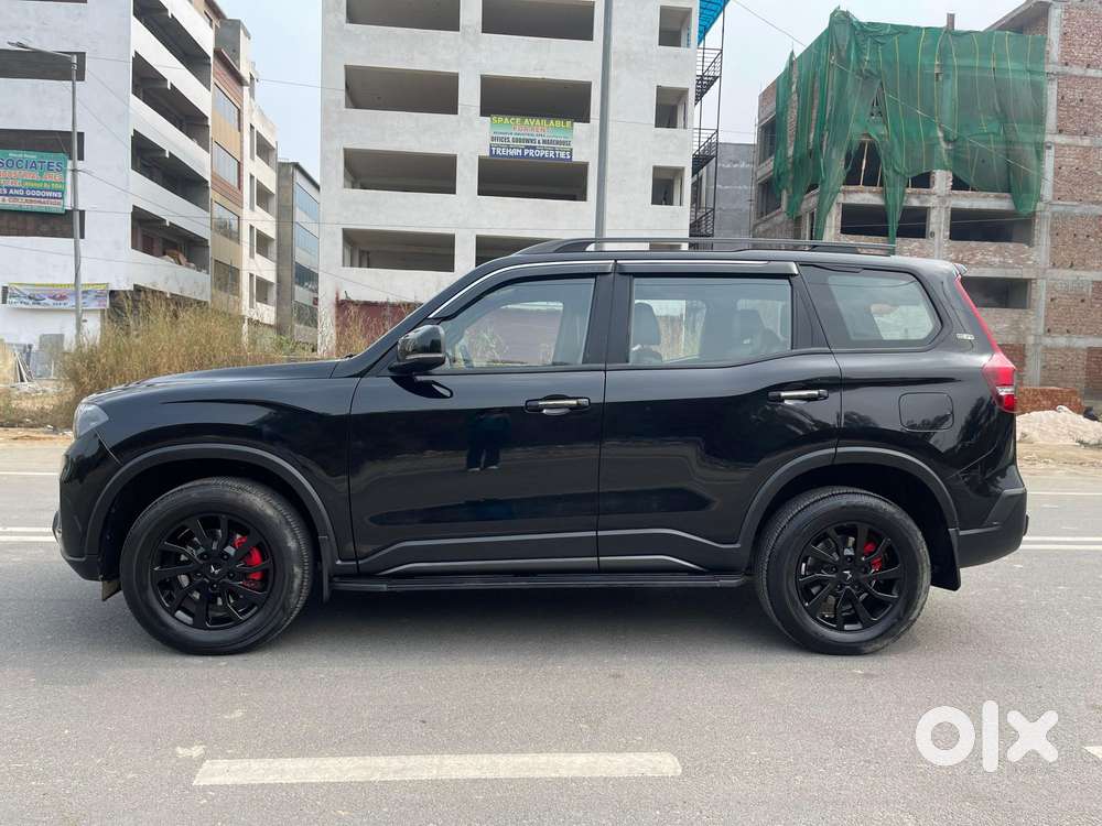 Mahindra Scorpio-n 2.0 Z8 L Petrol At 6 Str, 2025, Petrol