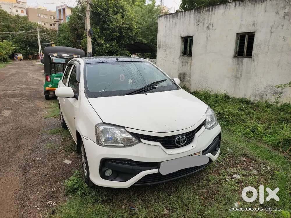 Toyota Etios Diesel 2014 ( Engine & Tyres Very Good Condition)