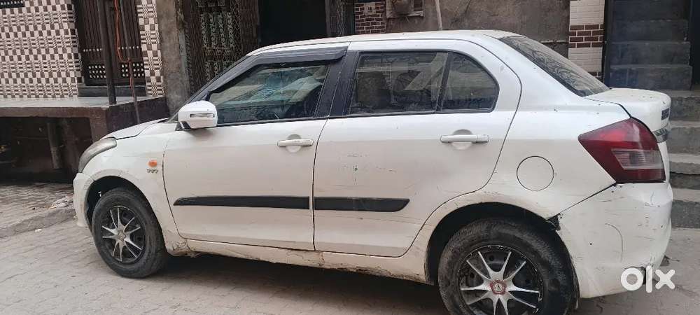 Maruti Suzuki Dzire 2013 Cng