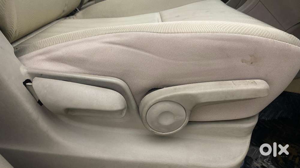 Maruti Suzuki Ertiga Zxi Plus Petrol, 2017, Petrol