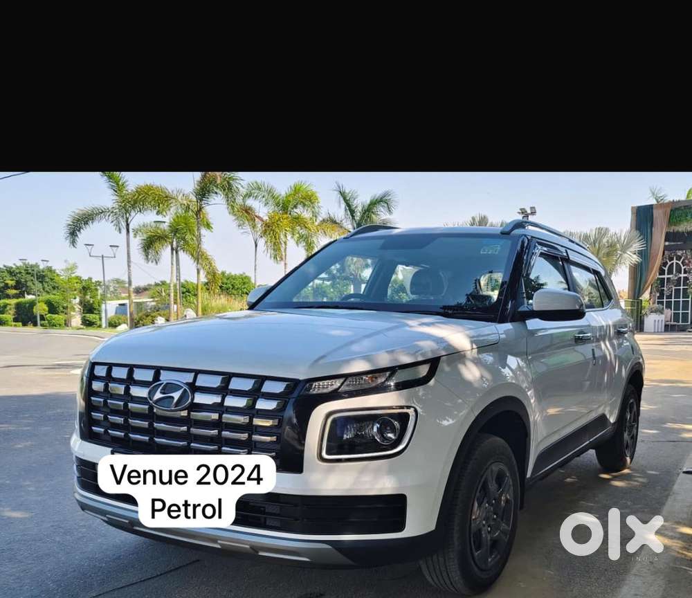 Hyundai Venue Sx, 2024, Petrol
