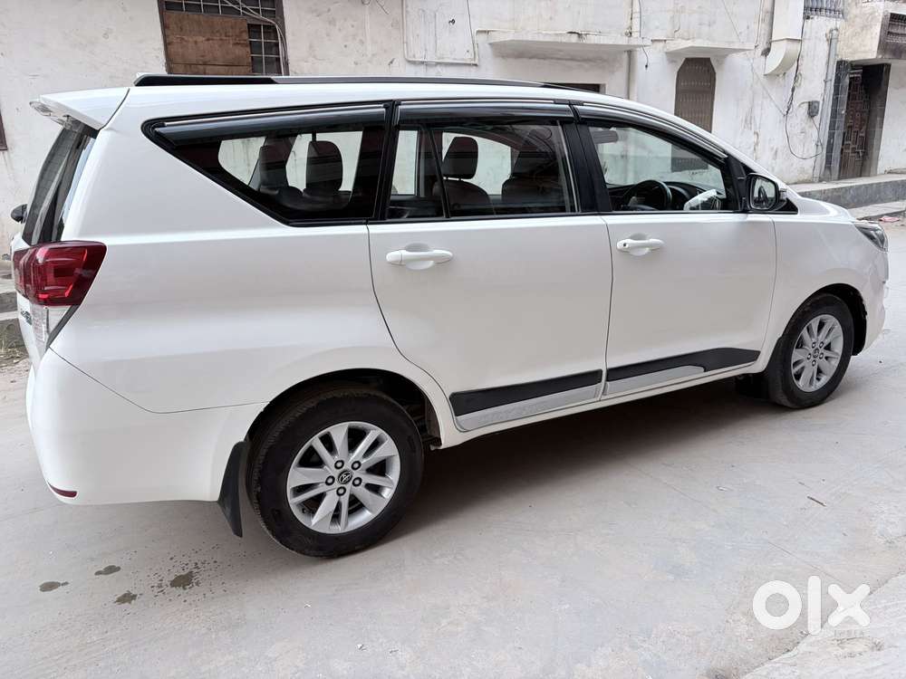 Toyota Innova Crysta 2.8 Gx At, 2018, Diesel