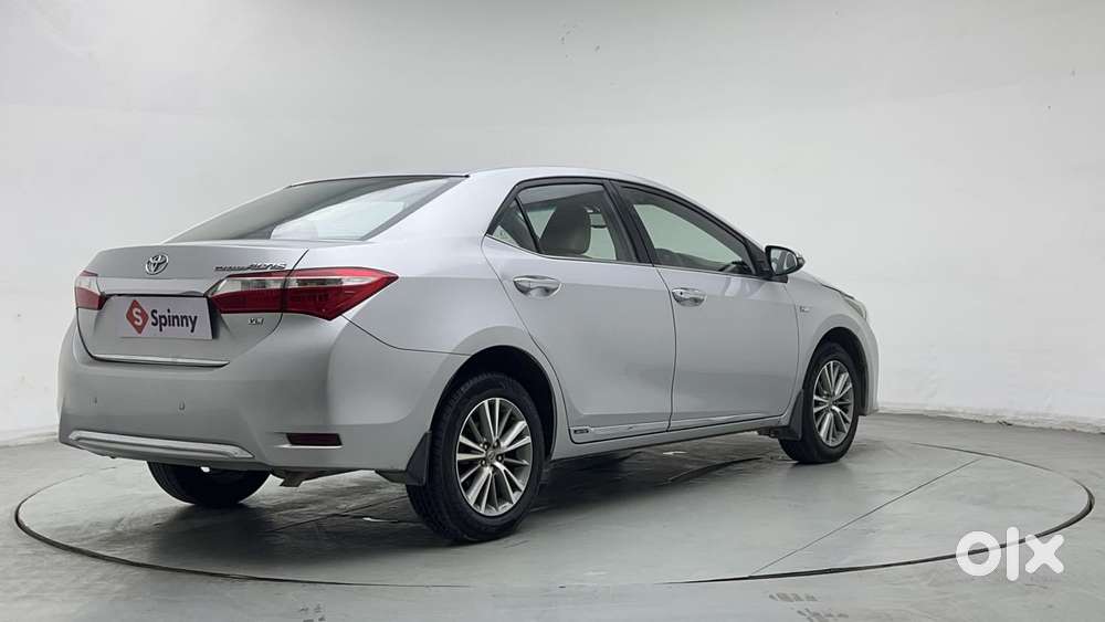 Toyota Corolla Altis 2013-2017 Vl At, 2015, Petrol