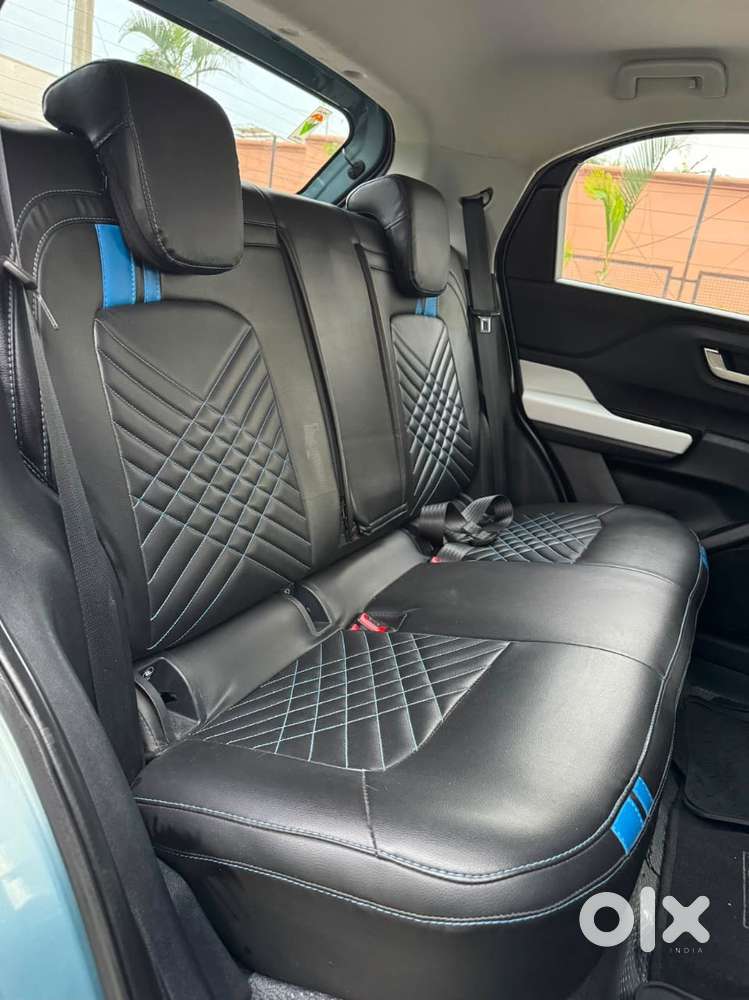 Tata Punch 1.2 Revotron Creative Dual Tone, 2021, Petrol