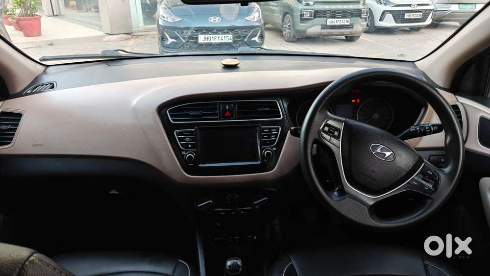Hyundai Elite I20 Sportz (o) 1.2, 2020, Petrol