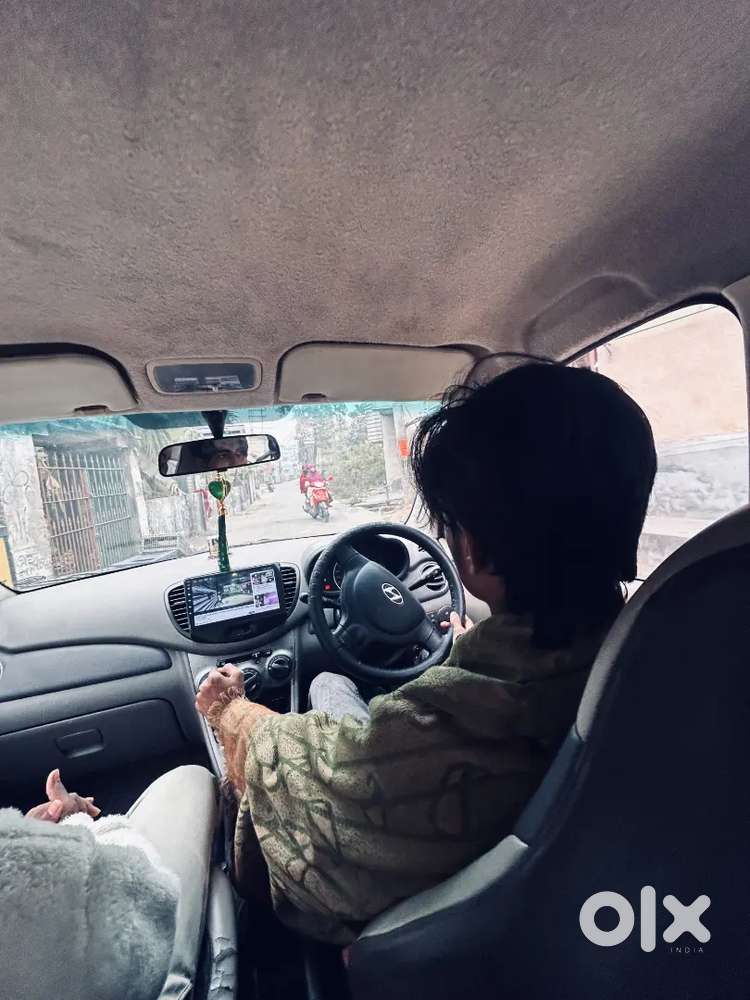 Hyundai I10 2011 Petrol 77000 Km Driven