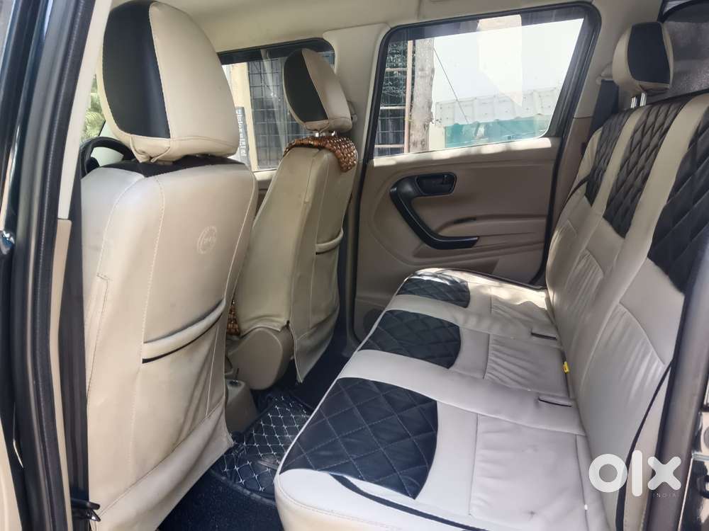 Mahindra Tuv 300 Mhawk100 T8, 2015, Diesel