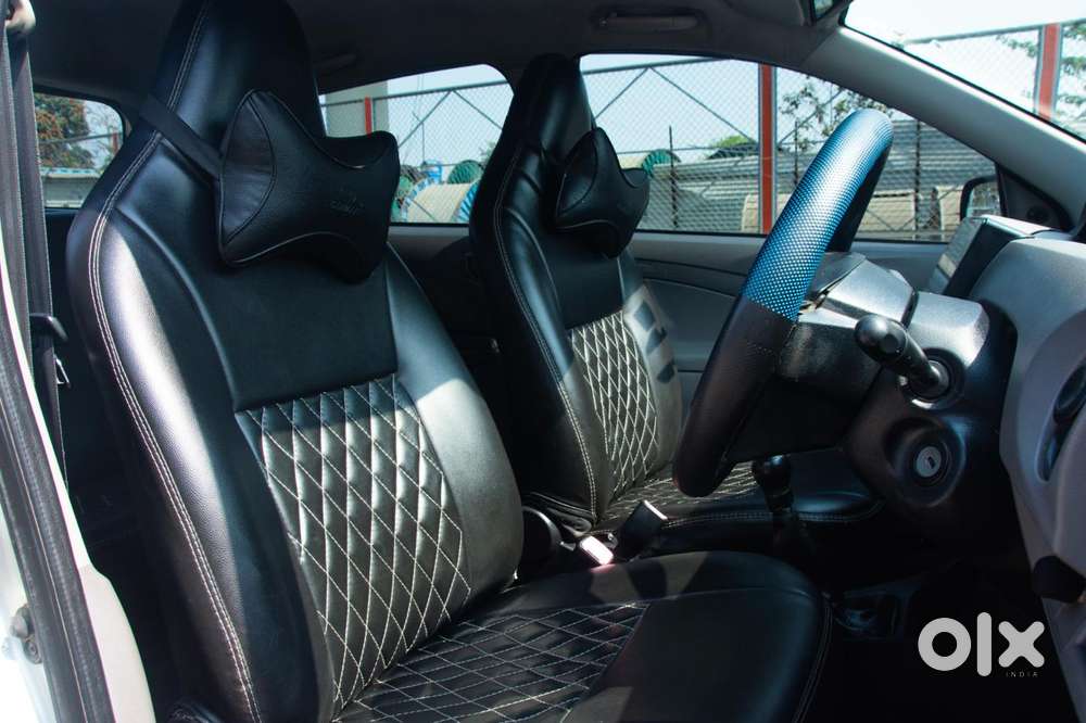 Toyota Etios Liva 2011-2012 G, 2011, Petrol