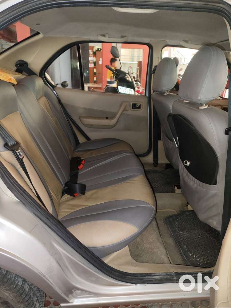 Ford Ikon 1.4 Duratorq Tdci (moondust Silver)
