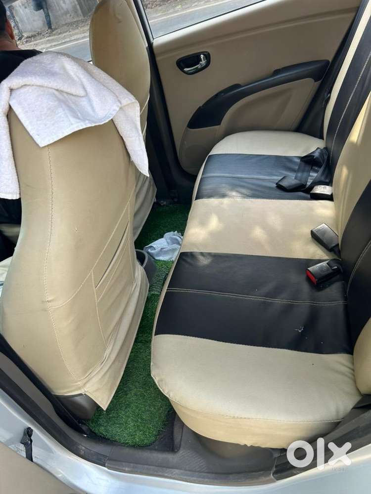 Hyundai Petrol Manual Car 2014