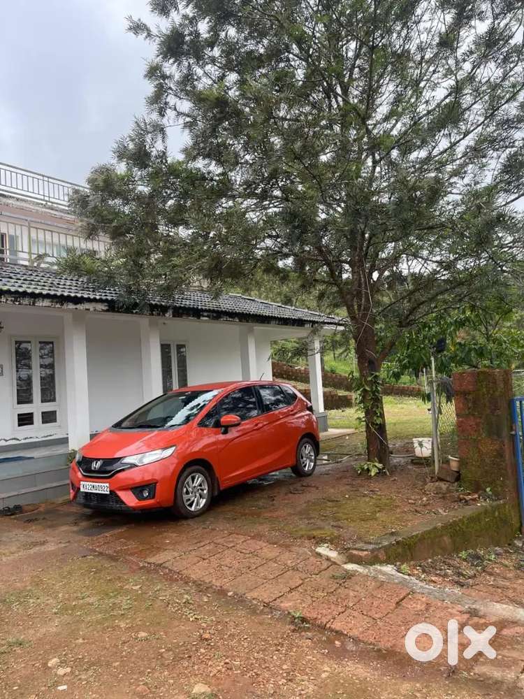 Honda Jazz 2016 Petrol Well Maintained