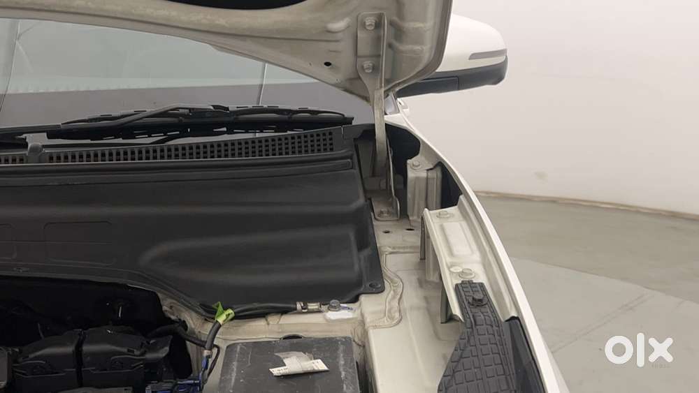 Hyundai Alcazar Platinum 7 Str 1.5 Turbo Petrol Adventure, 2023, Pet..