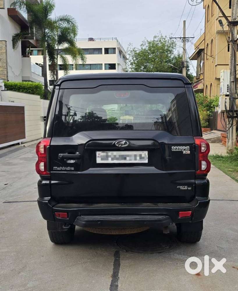 Mahindra Scorpio S5, 2017, Diesel