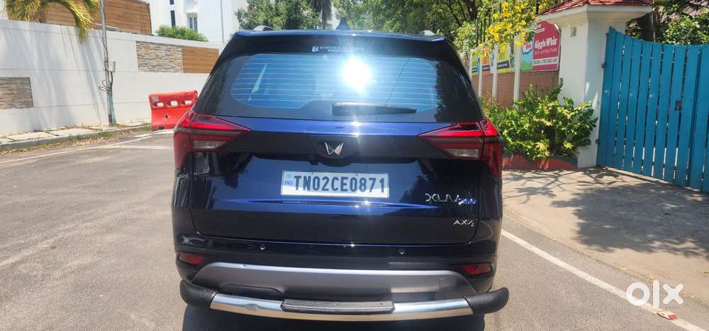 Mahindra Xuv700 2.0 Ax 7 Petrol At Str, 2025, Petrol